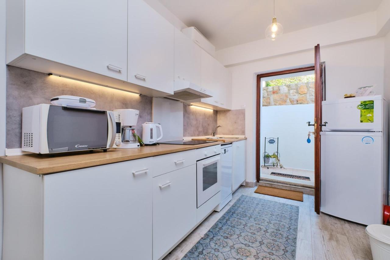 Cappelli Apartments - Losinj Mali Lošinj Kültér fotó